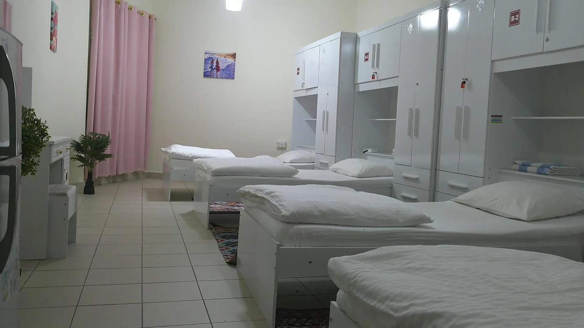 Female Bed Space At Ruby Star - 4 Single Beds location